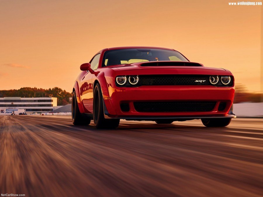 Dodge-Challenger_SRT_Demon-2018-1280-16.jpg