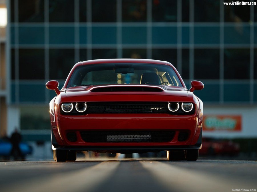 Dodge-Challenger_SRT_Demon-2018-1280-27.jpg