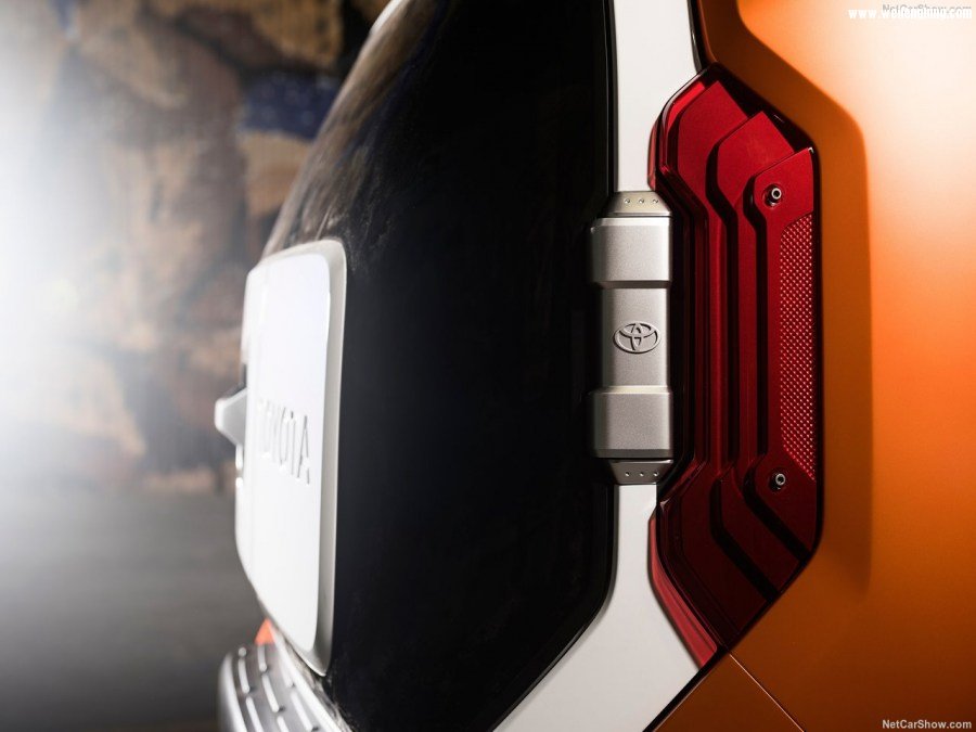 Toyota-FT-4X_Concept-2017-1280-30.jpg