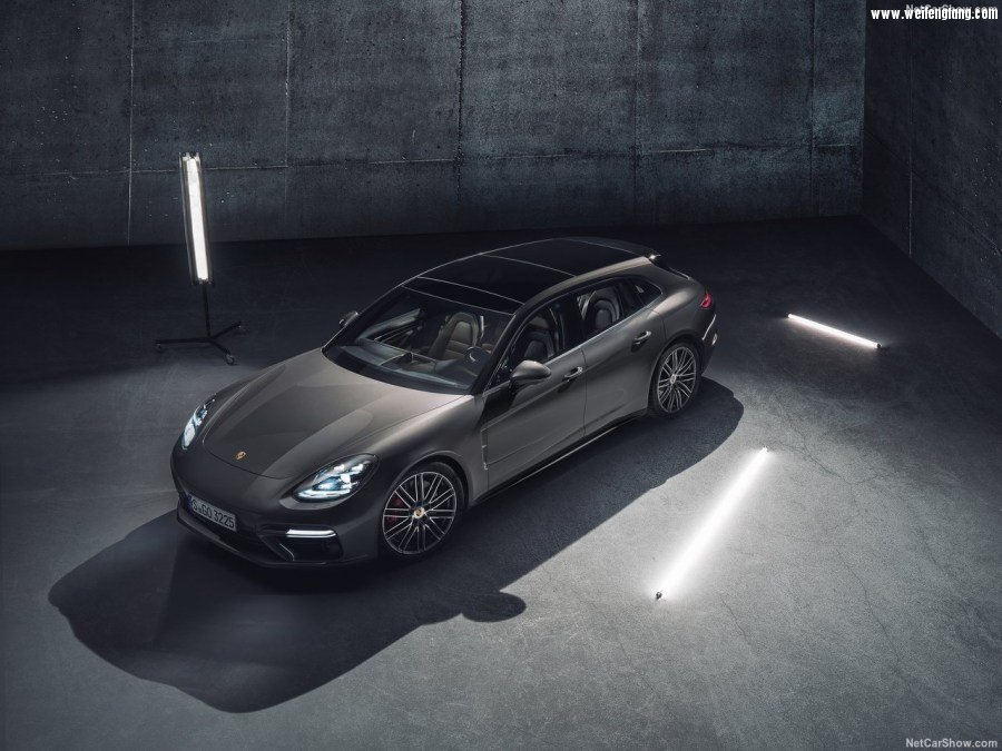 Porsche-Panamera_Sport_Turismo-2018-1280-02.jpg
