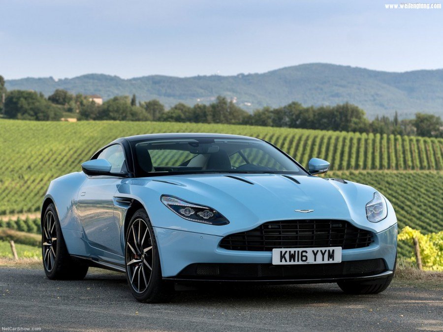 Aston_Martin-DB11_Frosted_Glass_Blue-2017-1280-01.jpg