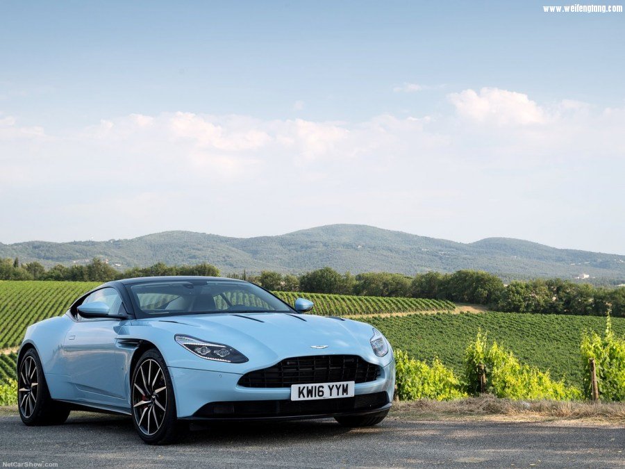 Aston_Martin-DB11_Frosted_Glass_Blue-2017-1280-0c.jpg