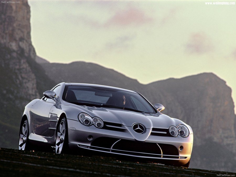 Mercedes-Benz-SLR_McLaren-2004-1280-01.jpg