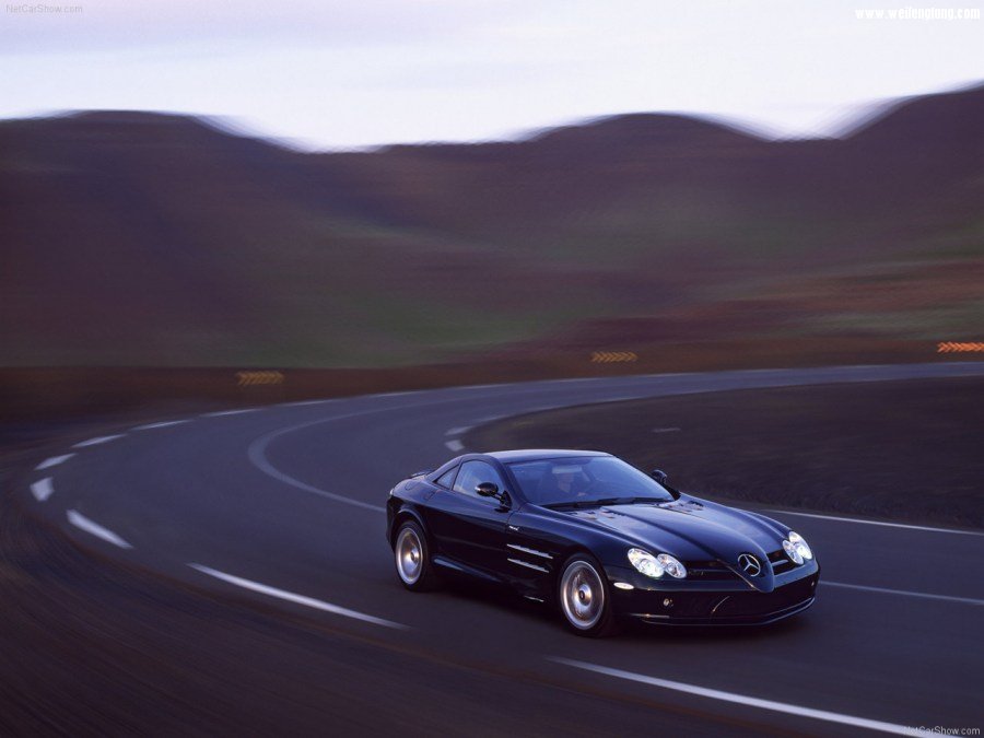 Mercedes-Benz-SLR_McLaren-2004-1280-0c.jpg