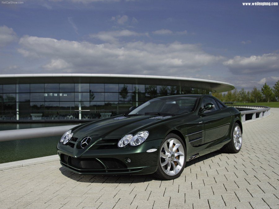 Mercedes-Benz-SLR_McLaren-2004-1280-1c.jpg