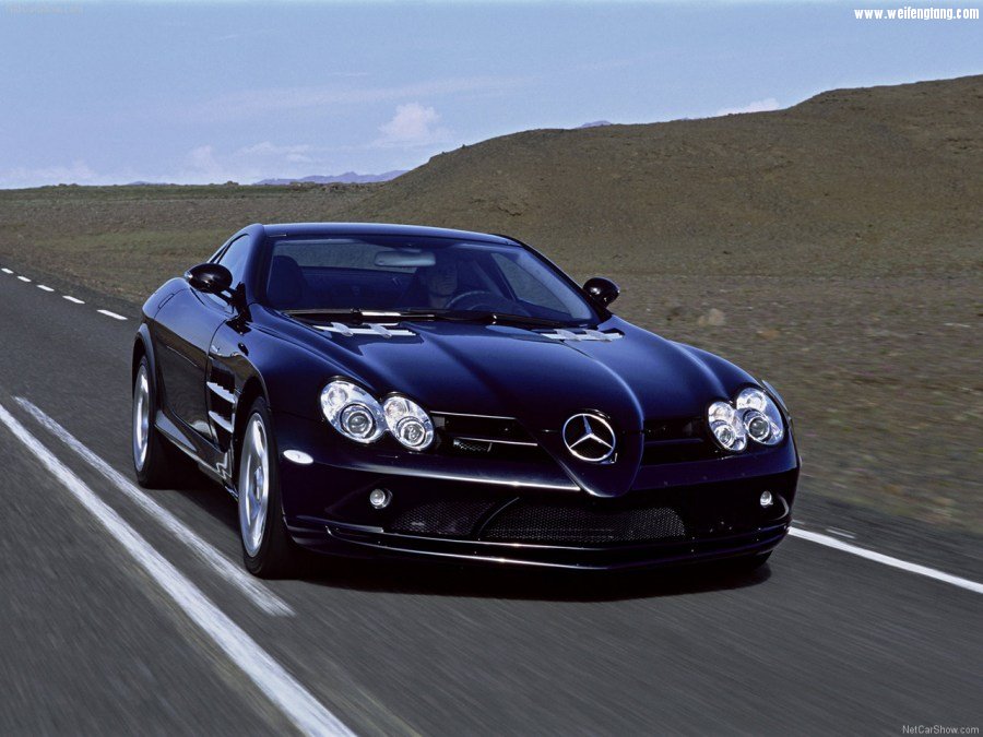 Mercedes-Benz-SLR_McLaren-2004-1280-2c.jpg