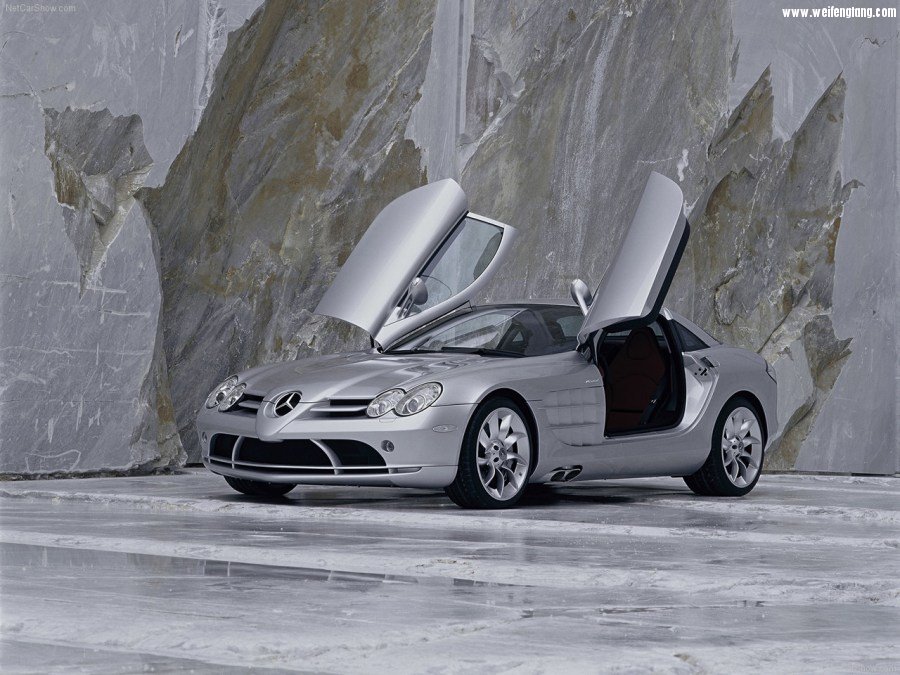 Mercedes-Benz-SLR_McLaren-2004-1280-39.jpg