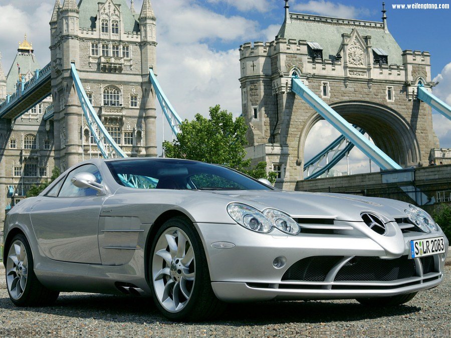 Mercedes-Benz-SLR_McLaren-2004-1280-47.jpg