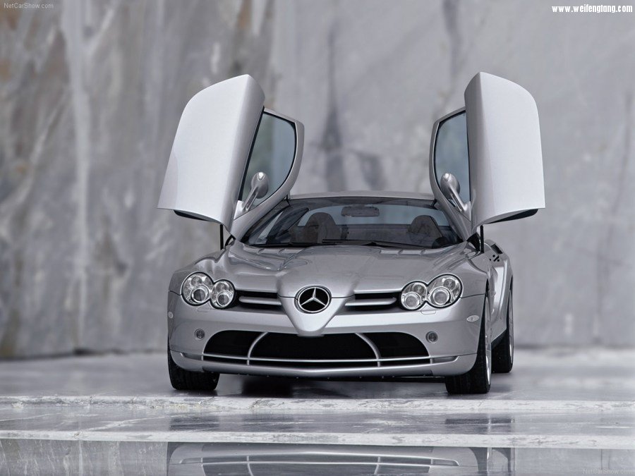 Mercedes-Benz-SLR_McLaren-2004-1280-49.jpg