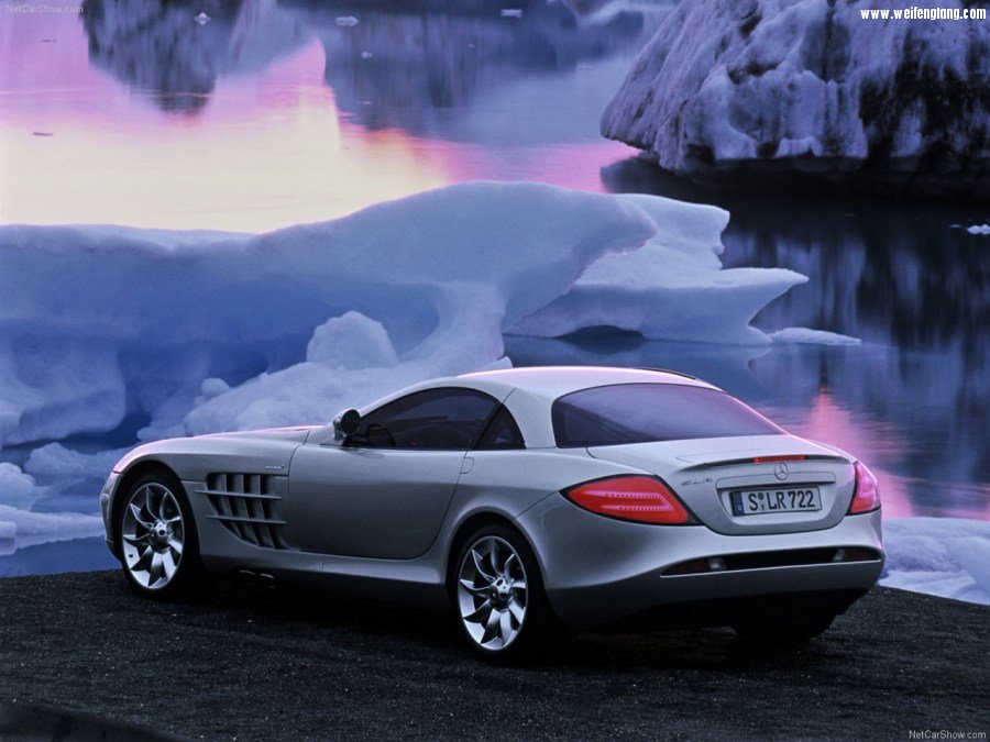 Mercedes-Benz-SLR_McLaren-2004-1280-64.jpg