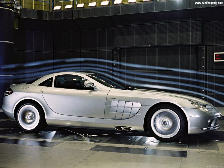Mercedes-Benz-SLR_McLaren-2004-1280-92.jpg
