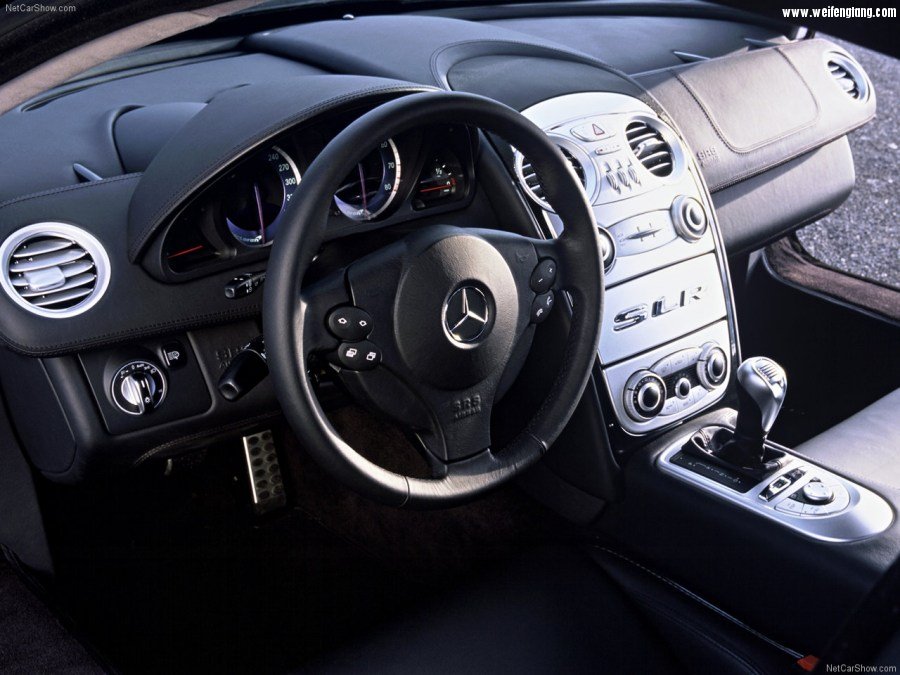 Mercedes-Benz-SLR_McLaren-2004-1280-99.jpg