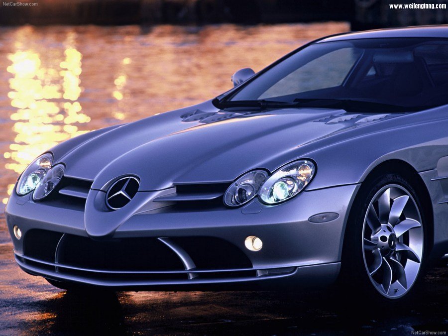 Mercedes-Benz-SLR_McLaren-2004-1280-a5.jpg
