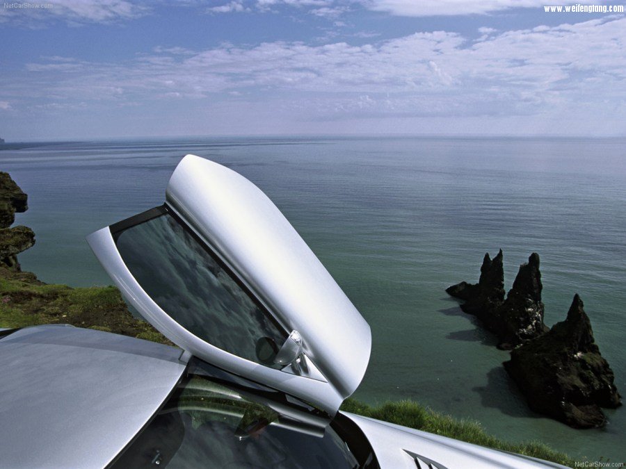 Mercedes-Benz-SLR_McLaren-2004-1280-bc.jpg
