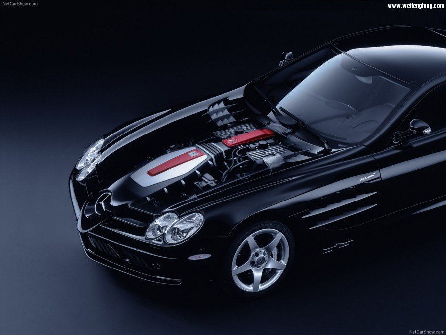 Mercedes-Benz-SLR_McLaren-2004-1280-c3.jpg