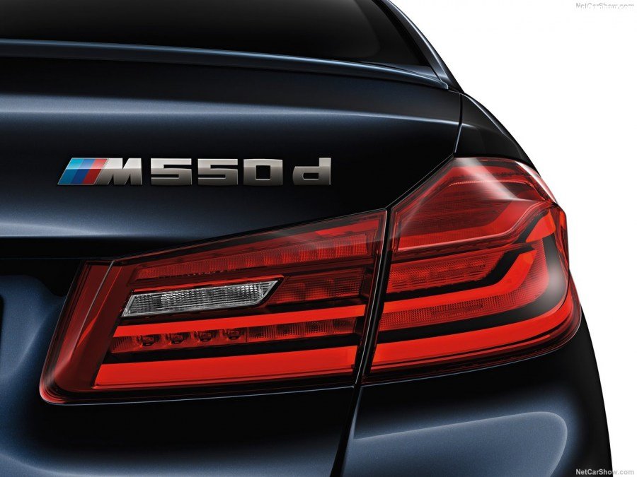 BMW-M550d_xDrive_Touring-2018-1280-0a.jpg