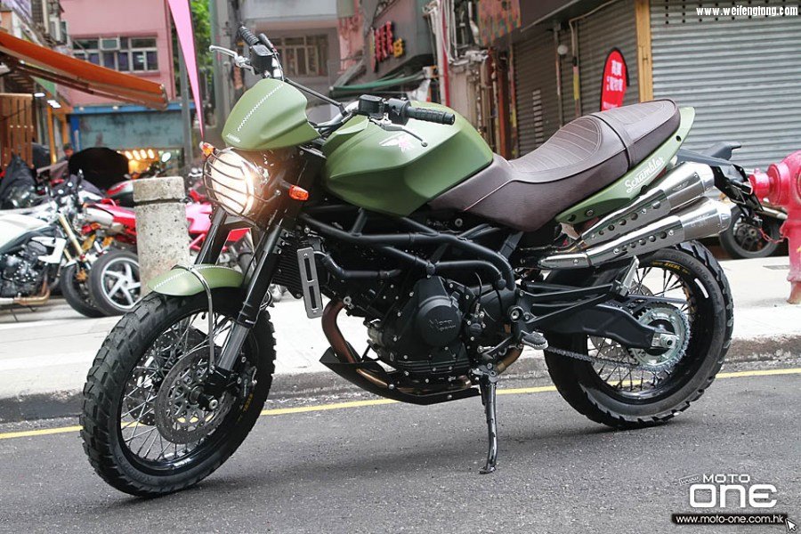 2017_MOTO_MORINI_SCRAMBLER_1200_14.jpg