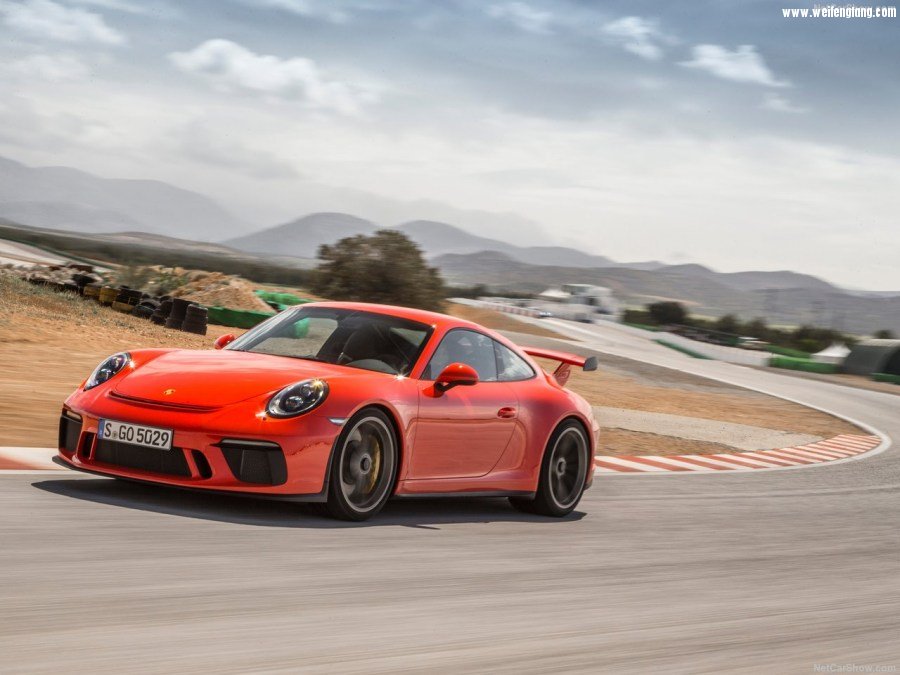 Porsche-911_GT3-2018-1280-2f.jpg