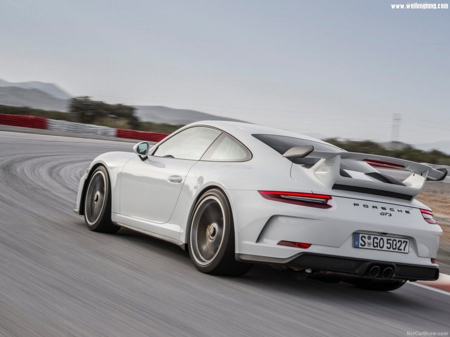 Porsche-911_GT3-2018-1280-4e.jpg
