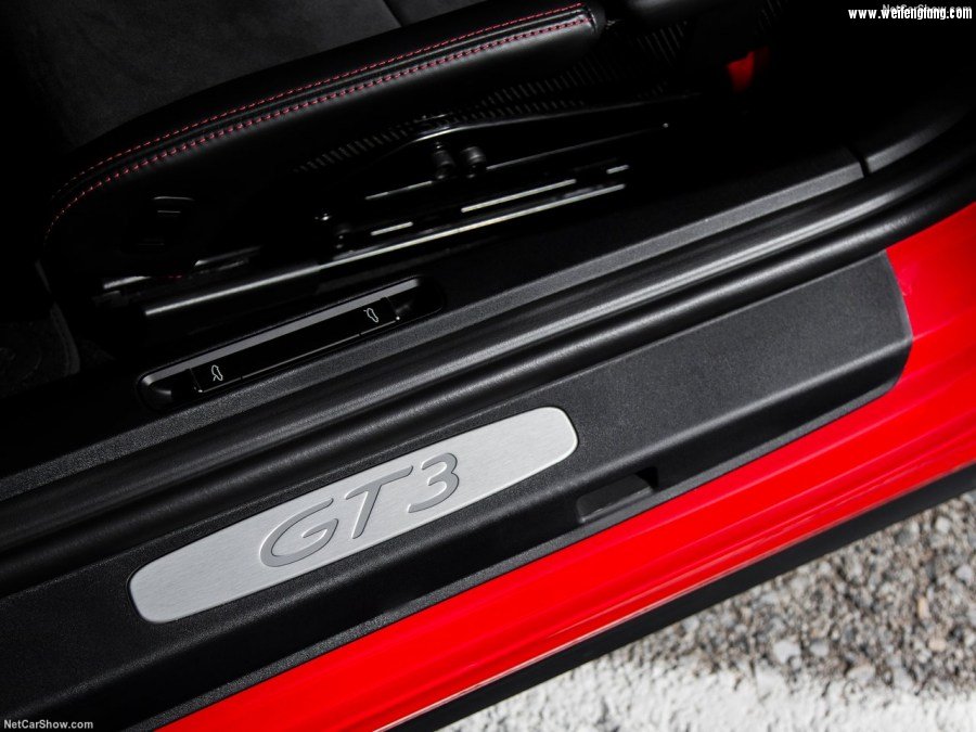 Porsche-911_GT3-2018-1280-a3.jpg