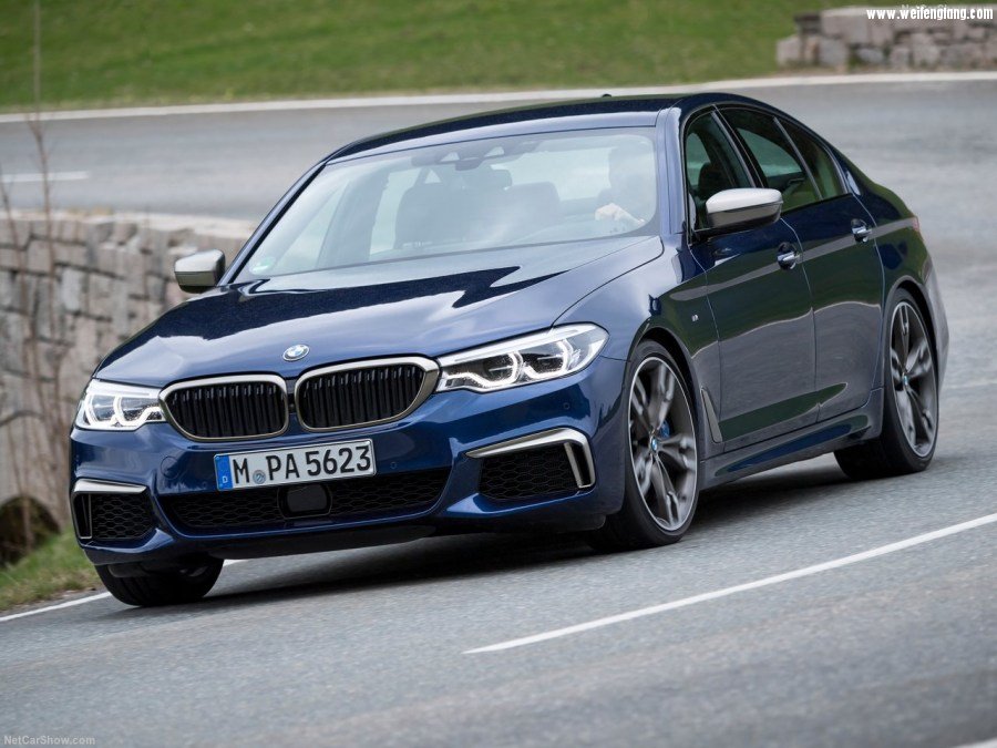 BMW-M550i_xDrive-2018-1280-18.jpg