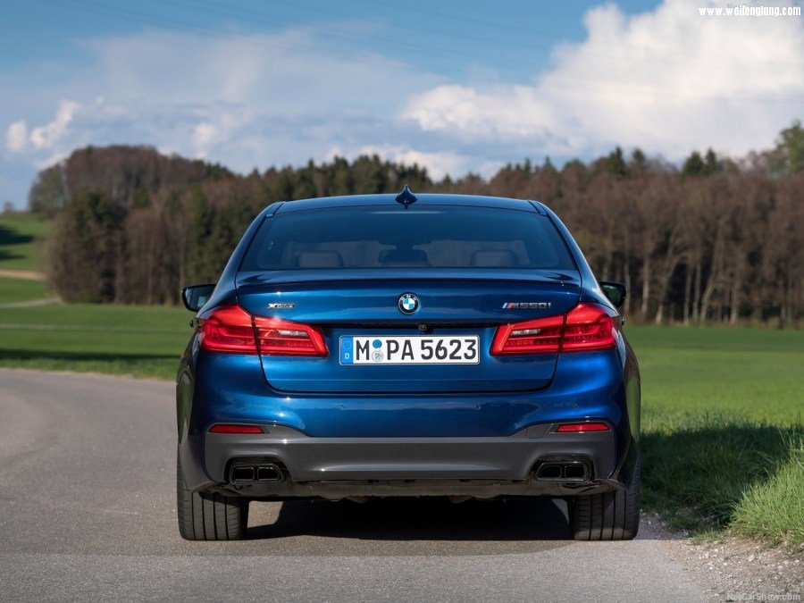 BMW-M550i_xDrive-2018-1280-3f.jpg
