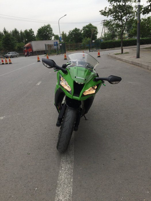 zx10r 1.jpg