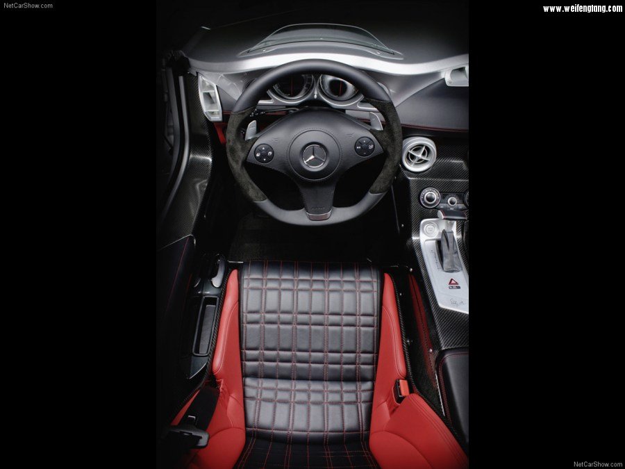Mercedes-Benz-SLR_Stirling_Moss-2009-1280-29.jpg