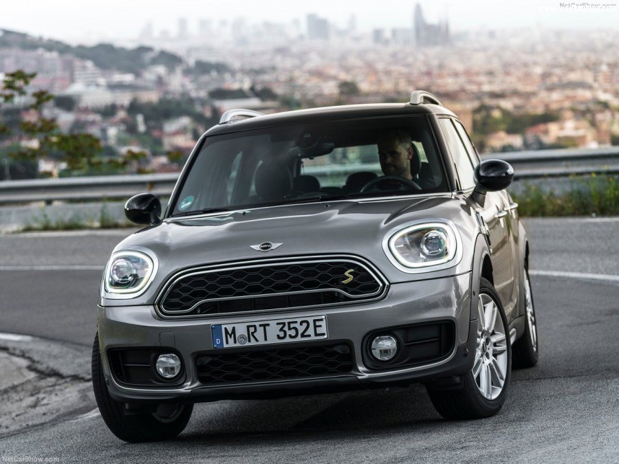 Mini-Countryman_Plug-in_Hybrid-2017-1280-10.jpg
