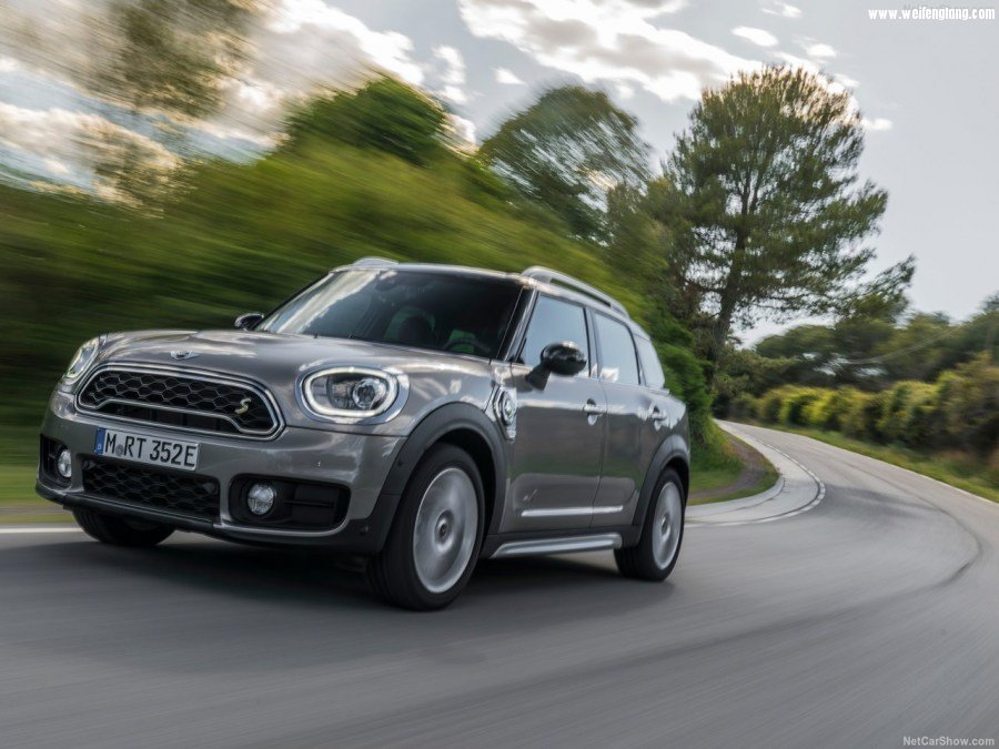 Mini-Countryman_Plug-in_Hybrid-2017-1280-2e.jpg