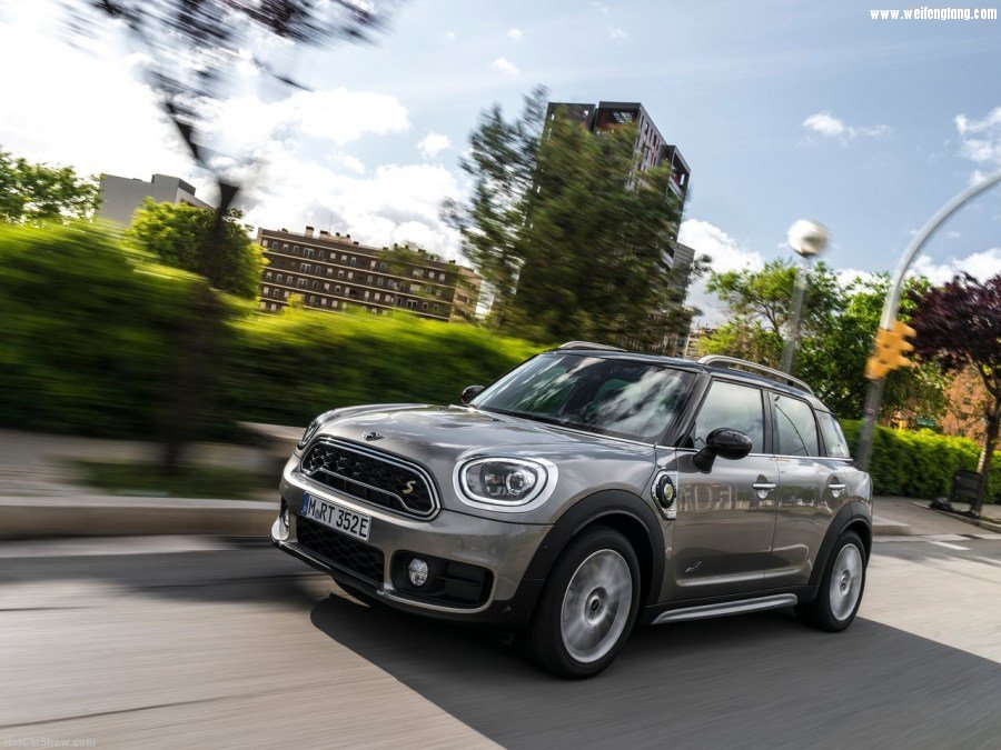 Mini-Countryman_Plug-in_Hybrid-2017-1280-30.jpg
