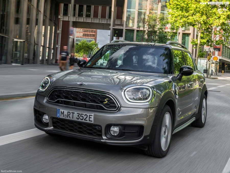 Mini-Countryman_Plug-in_Hybrid-2017-1280-33.jpg