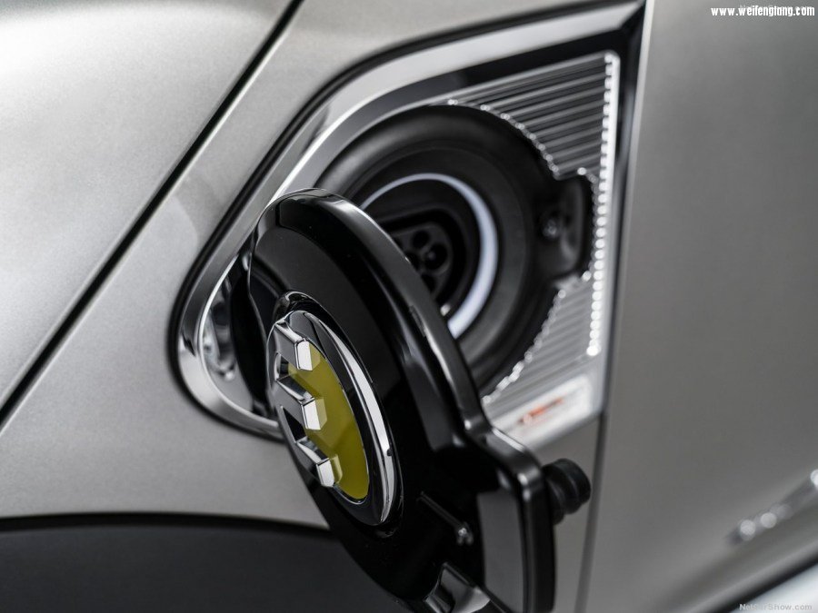 Mini-Countryman_Plug-in_Hybrid-2017-1280-9d.jpg