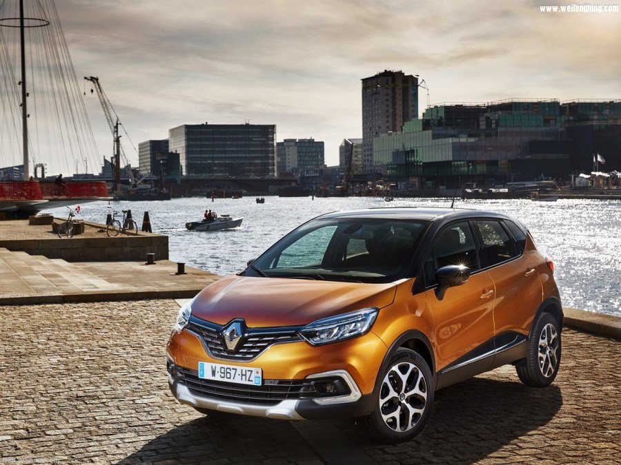 Renault-Captur-2018-1280-02.jpg