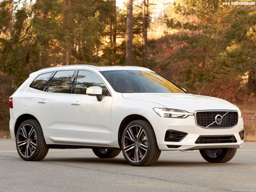 Volvo-XC60-2018-1280-07.jpg
