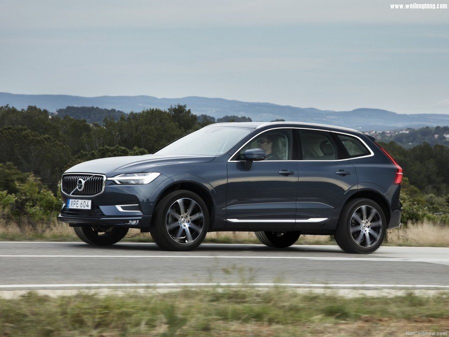 Volvo-XC60-2018-1280-0b.jpg