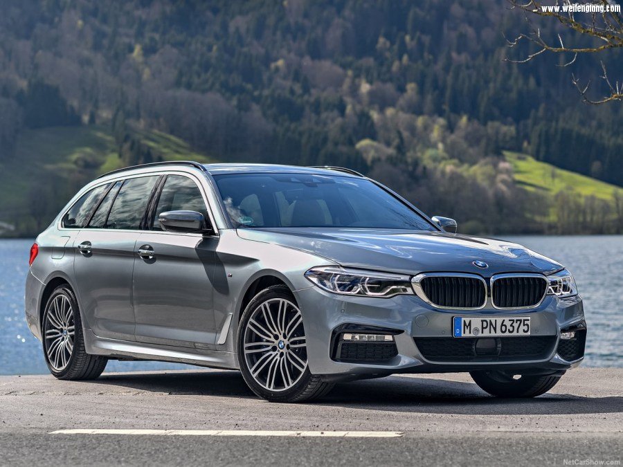 BMW-5-Series_Touring-2018-1280-07.jpg