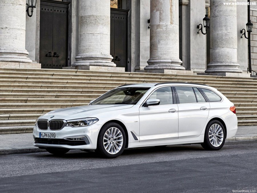 BMW-5-Series_Touring-2018-1280-0f.jpg