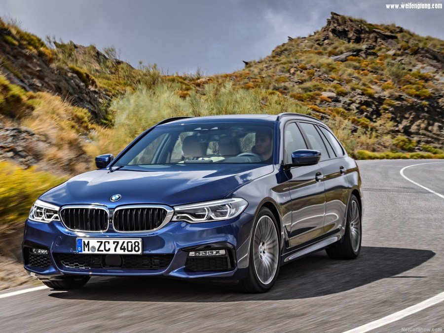 BMW-5-Series_Touring-2018-1280-11.jpg