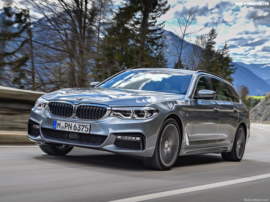 BMW-5-Series_Touring-2018-1280-1f.jpg