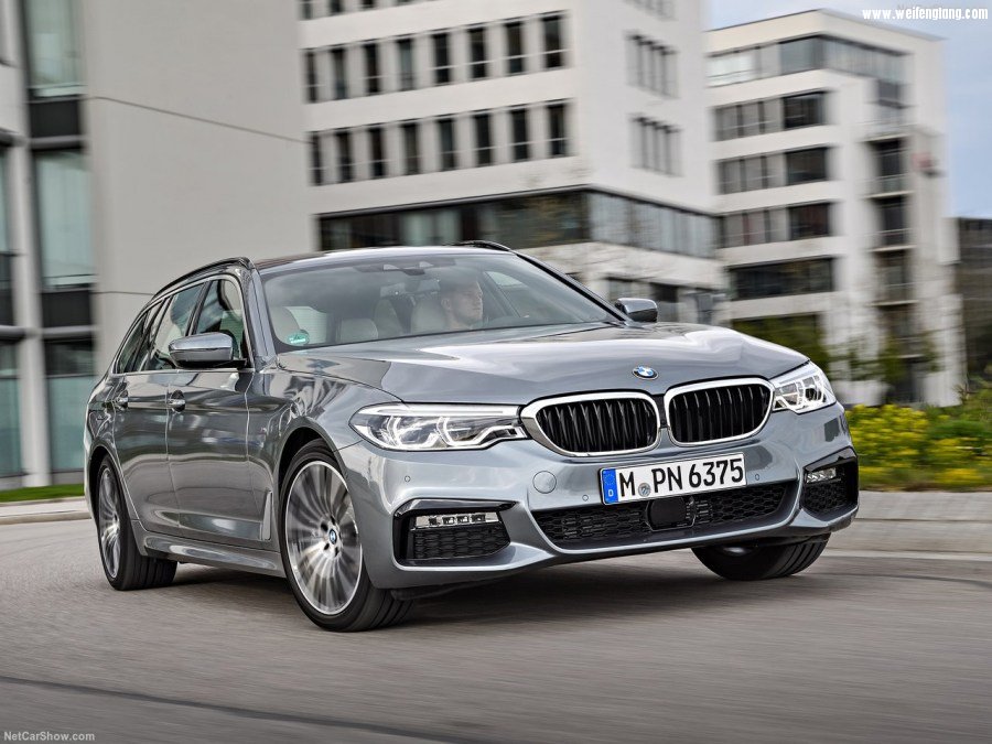 BMW-5-Series_Touring-2018-1280-22.jpg