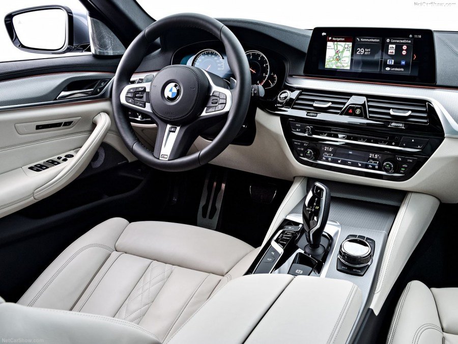 BMW-5-Series_Touring-2018-1280-6b.jpg