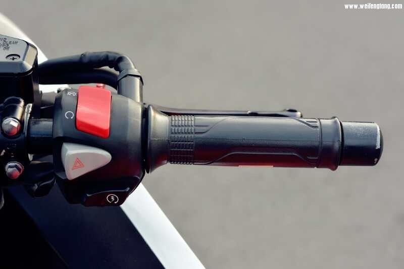 mmexport1495129766933.jpg