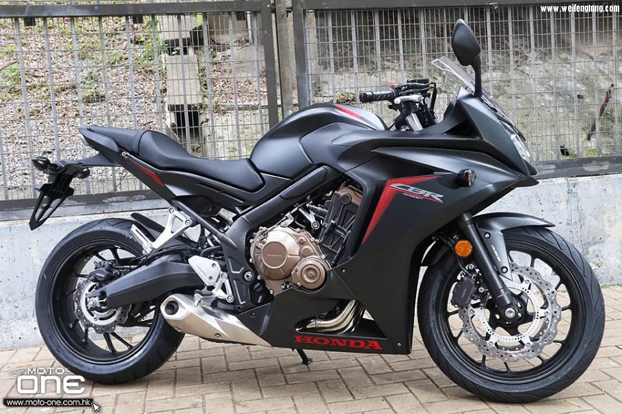 2017_HONDA_CBR650F_ABS_02.jpg