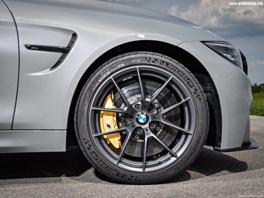 BMW-M4_CS-2018-1280-72.jpg
