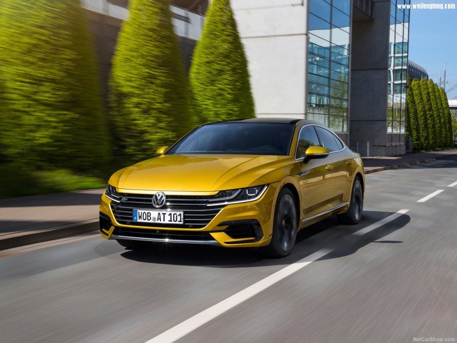 Volkswagen-Arteon_R-Line-2018-1280-11.jpg