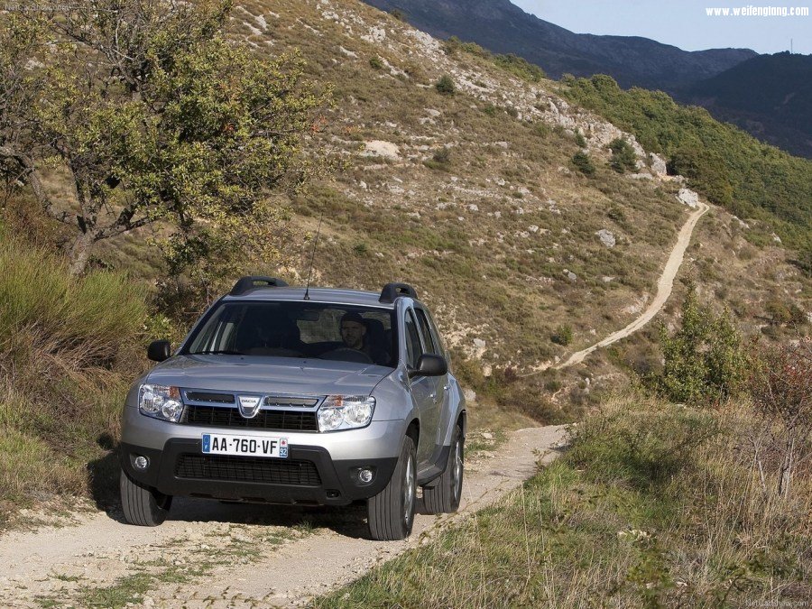 Dacia-Duster-2011-1280-27.jpg
