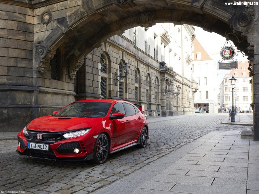 Honda-Civic_Type_R-2018-1280-07.jpg