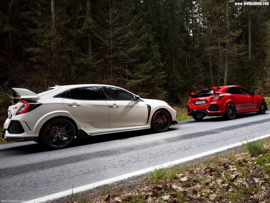 Honda-Civic_Type_R-2018-1280-38.jpg