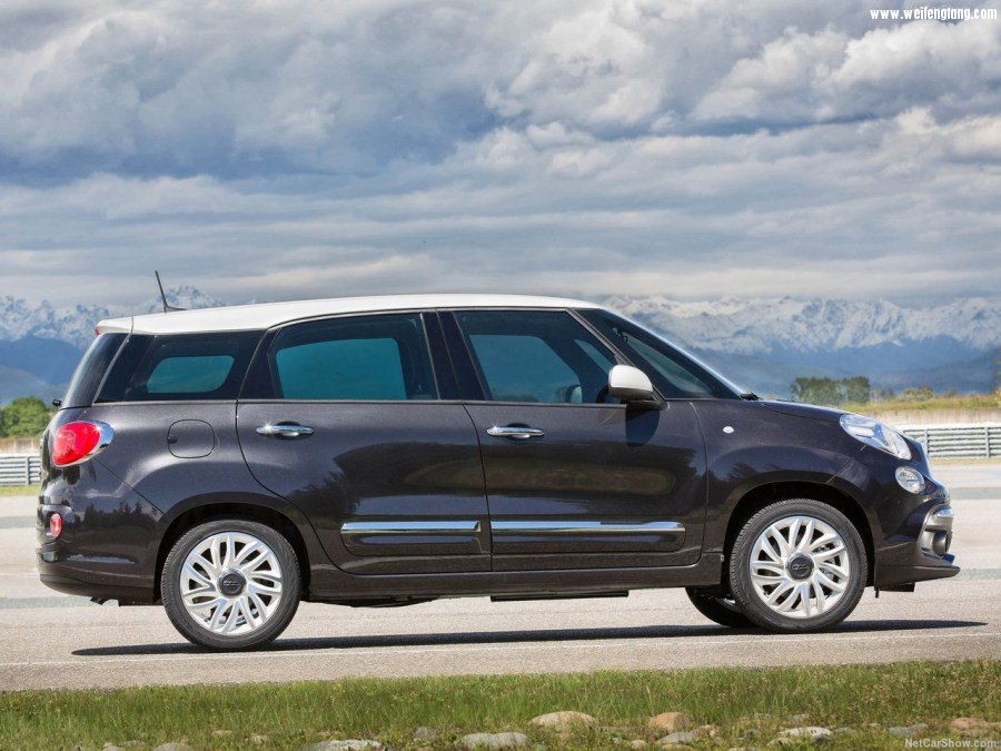 Fiat-500L_Wagon-2018-1280-03.jpg